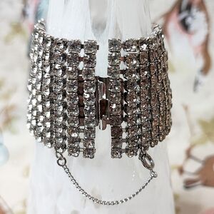 Vintage Unsigned 10 Row Prong Set Clear Rhinestone Bracelet Safety Chain *FLAW*